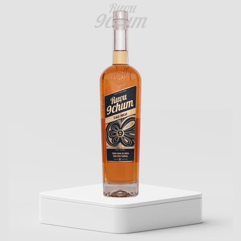 RƯỢU 9CHUM TÁO MÈO 700 ML @1600px