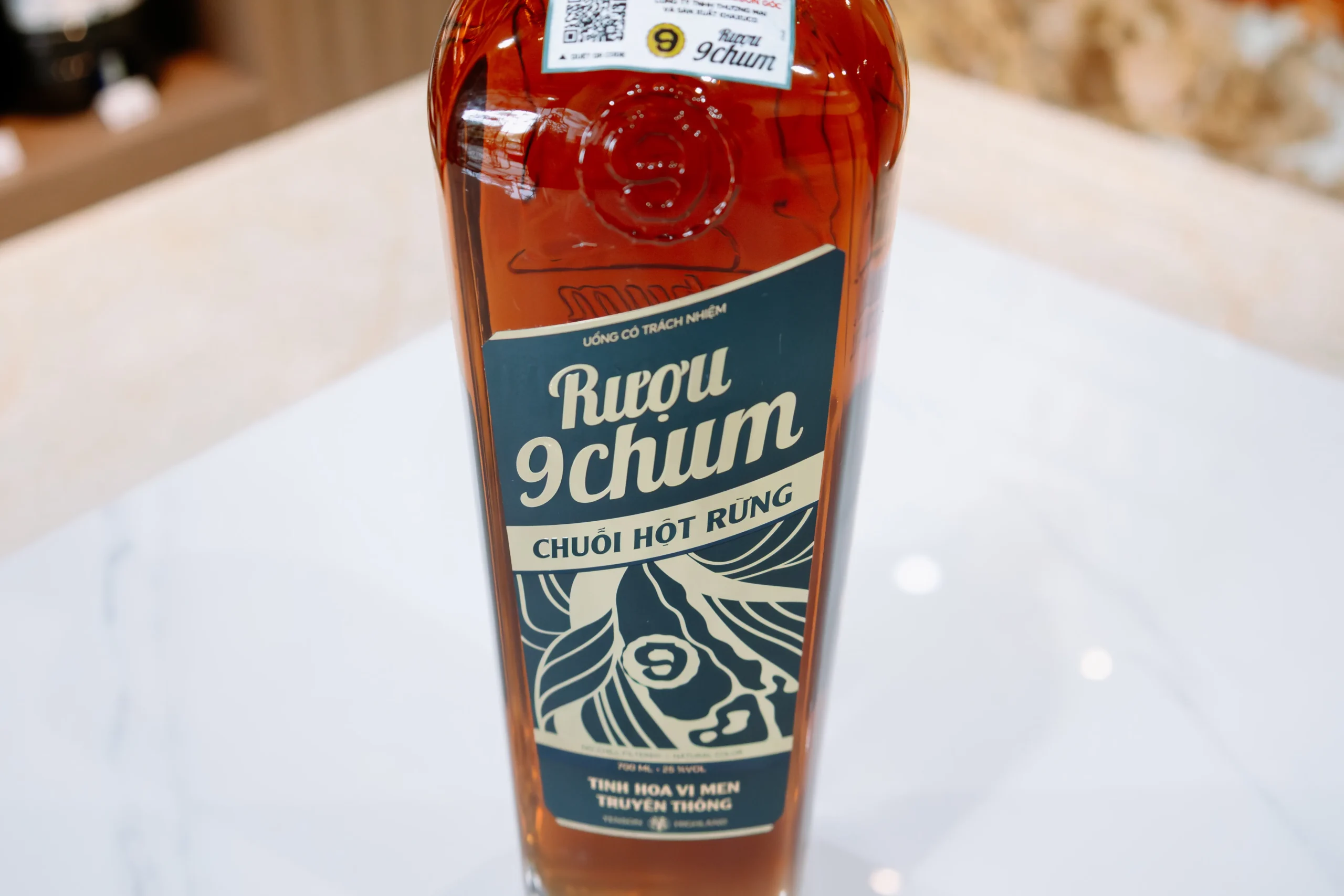 ruou-chuoi-hot-rung-9chum-cong-dung-va-cach-thuong-thuc