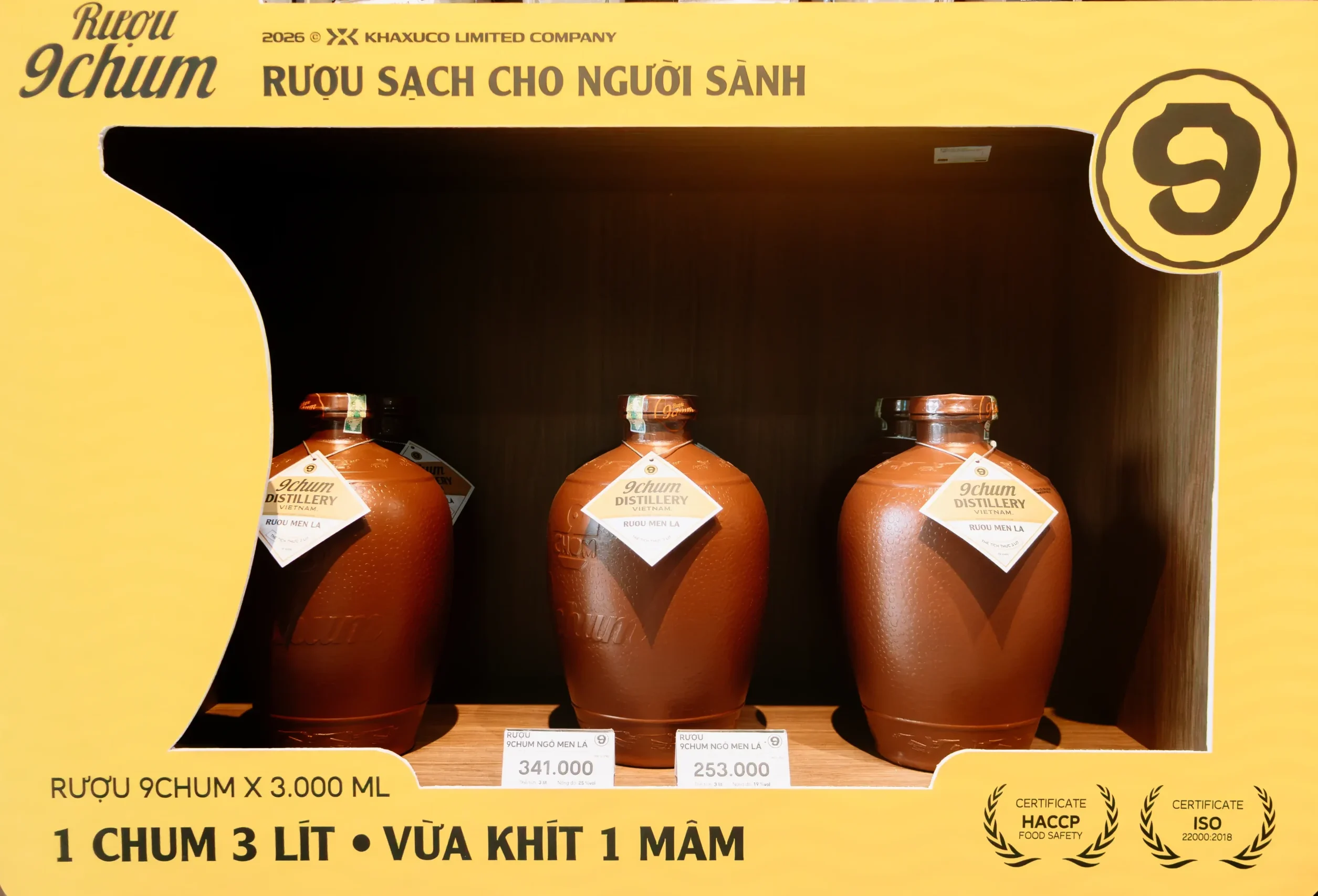 Nhãn mác là một trong những yếu tố quan trong để kiểm định tính pháp lý của rượu