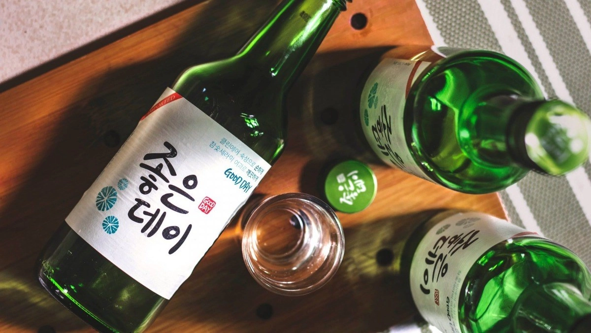 ChinSoju và Soju Hàn Quốc: So sánh giá, hương vị, độ cồn chuẩn sành 2 chinsoju-va-soju-han-quoc-so-sanh-gia-huong-vi-do-con